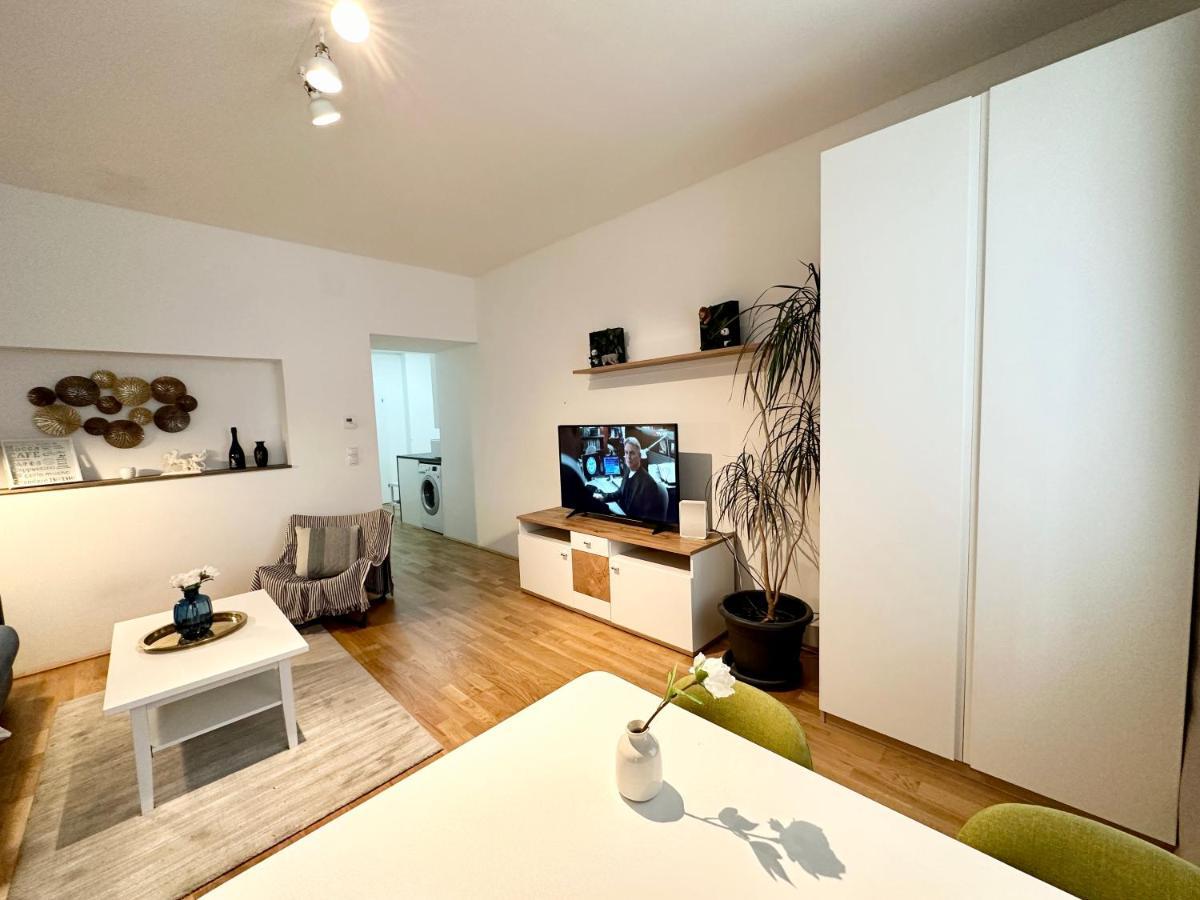 Book-A-Room Panda-Apartments Wien Exterior foto
